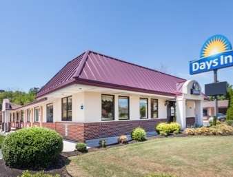 Days Inn By Wyndham Dover Downtown Bagian luar foto